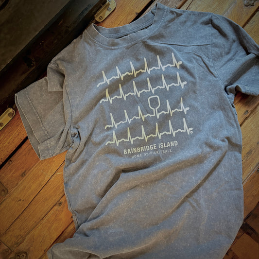 HEARTBEAT – VINTAGE UNISEX TEE